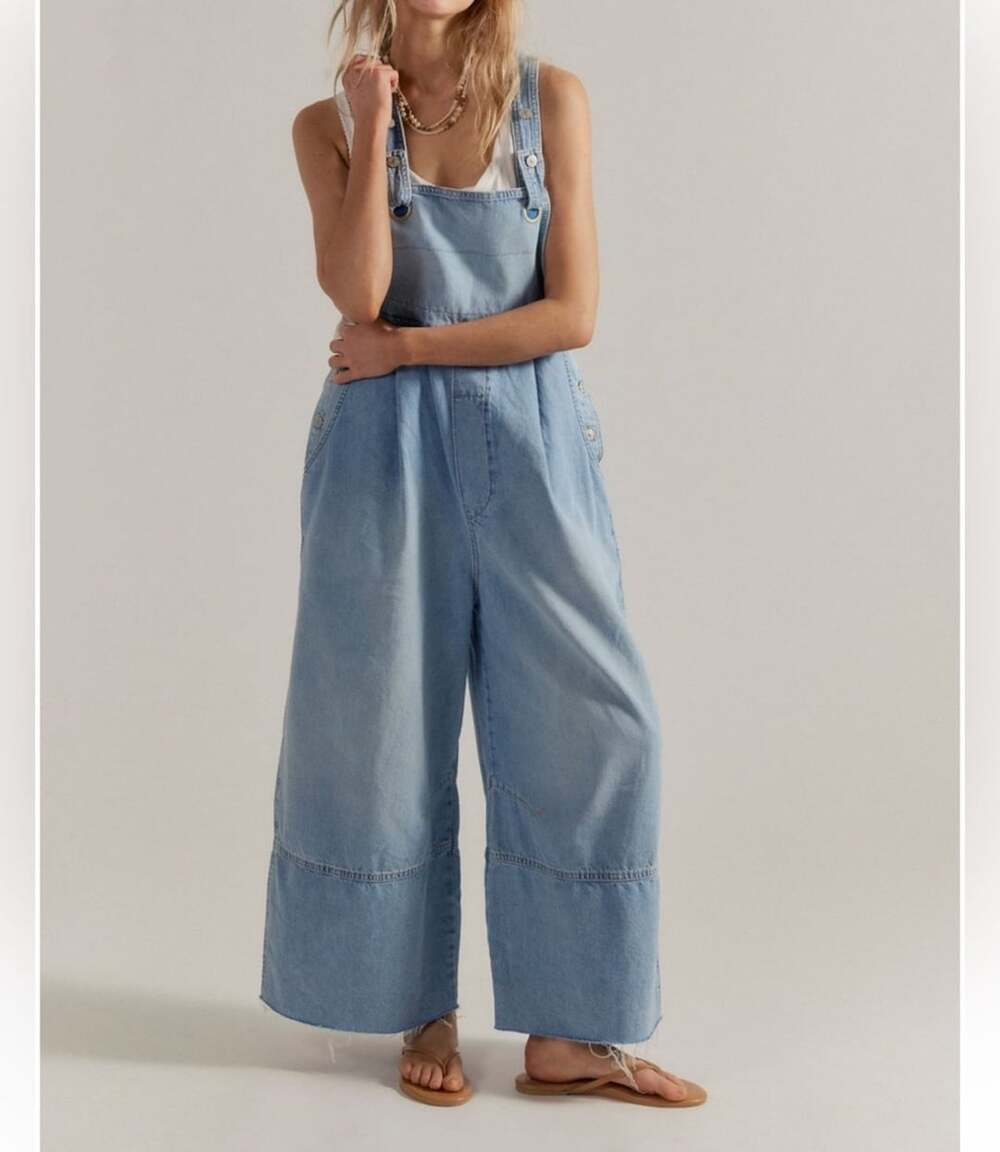 New Without Tags We The Free Rambler Denim Overalls Light Blue Wash size XS